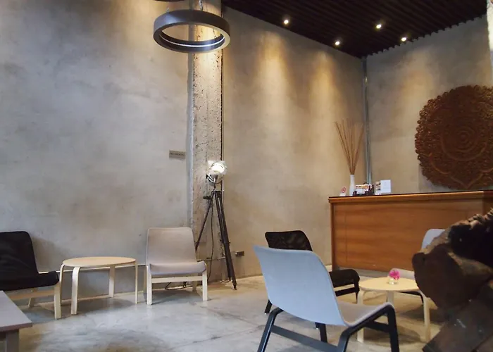 Hotel Intown 3*