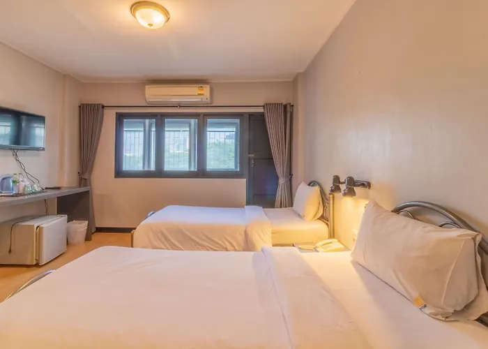 Hotel Intown 3*