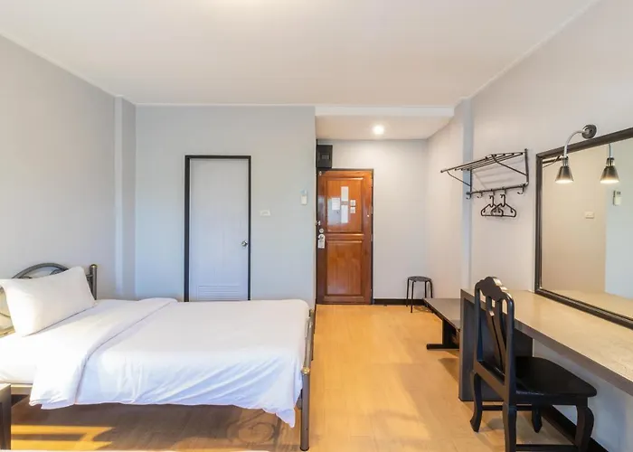 Hotel Intown 3*